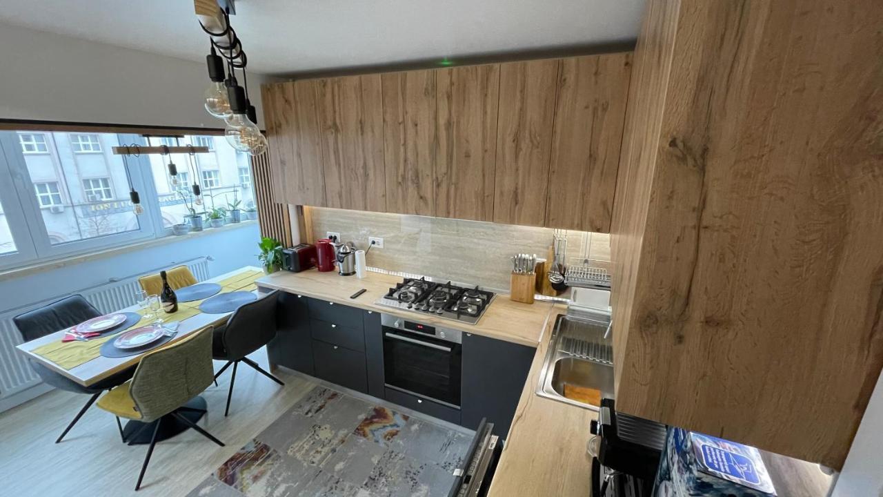 Luxury Apart Dorobanti Букурещ Екстериор снимка